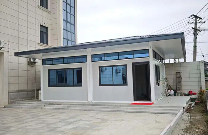 Rumah Kontena Boleh Kembang